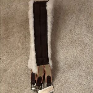 Dover Saddlery Girth 48 NEW